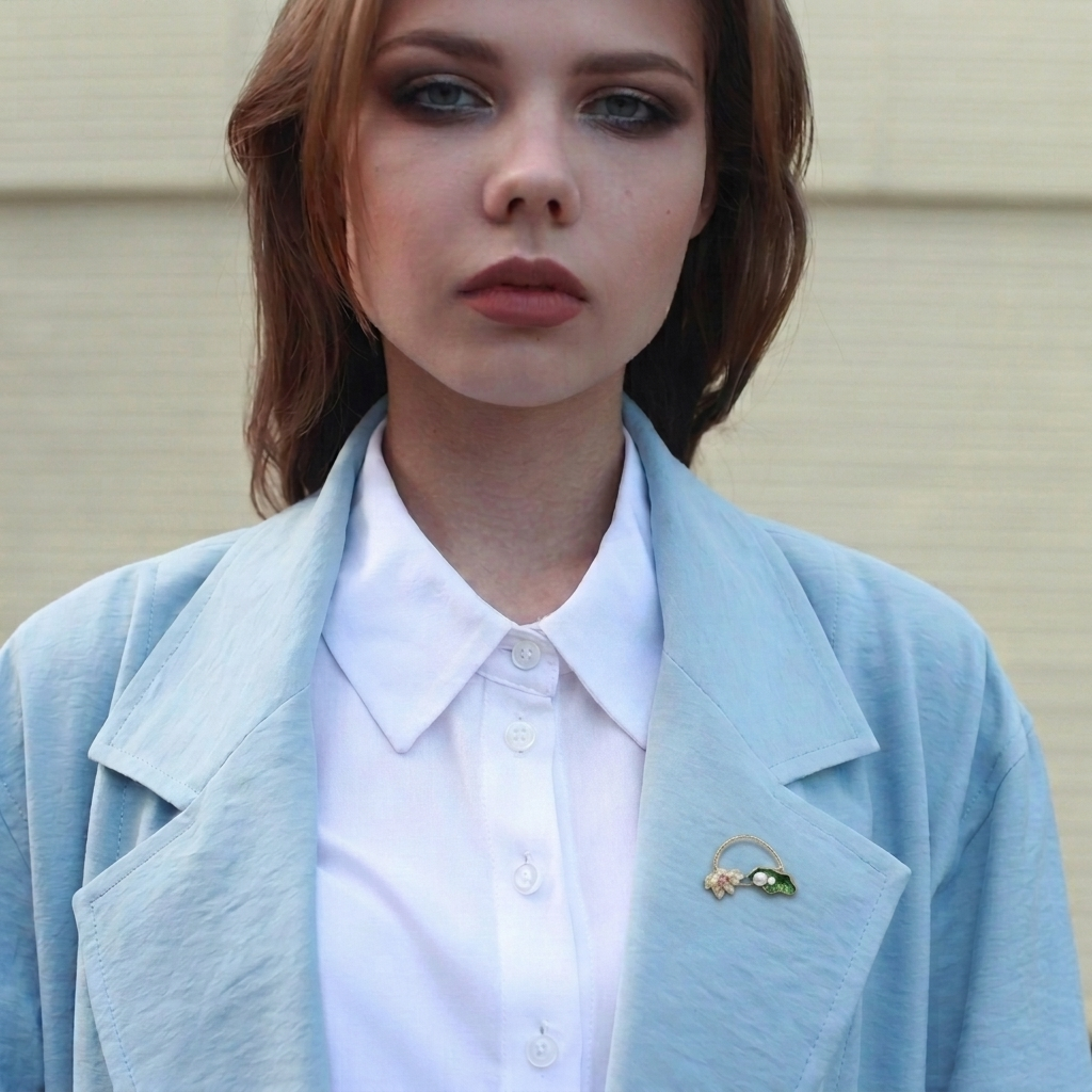 Lotus Pond Pearl Brooch